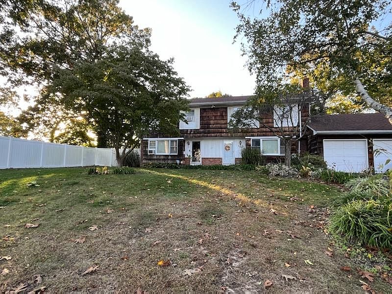 1st image of 6 Upland Dr #A
