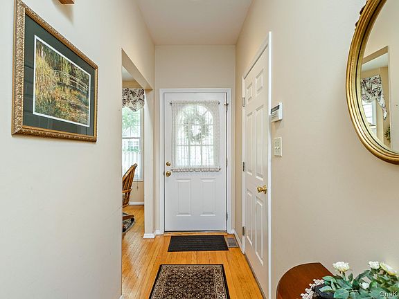 4th image of 29 Avery Court