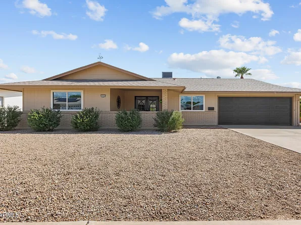 10944 W SARATOGA Circle, Sun City, AZ 85351