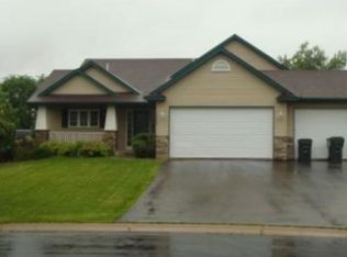 14724 Boysenberry Ct, Rosemount, MN 55068