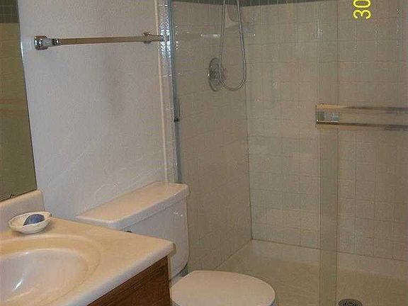 5th image of 8444 Manuel Cia Pl NE