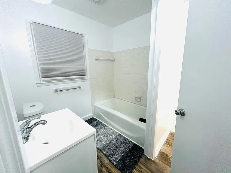 2664 Abington Dr — Photo 26