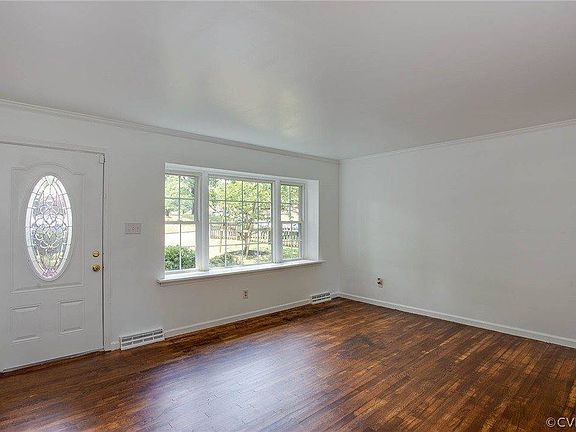 4th image of 4118 Jackie Ln