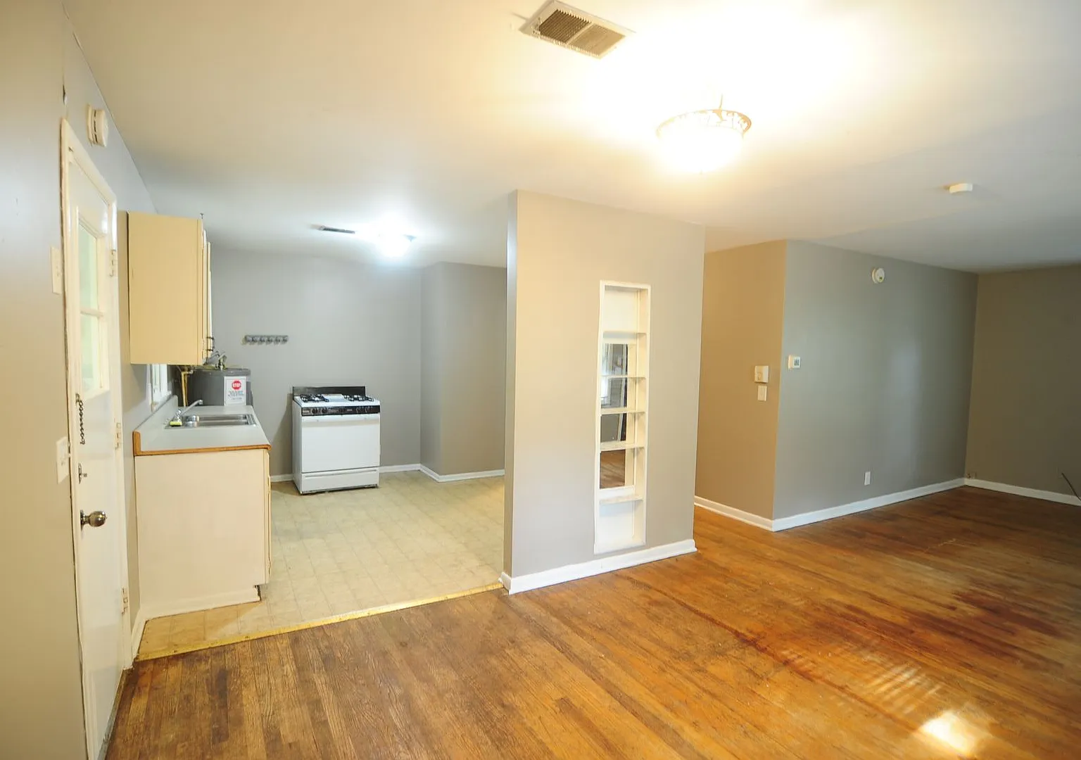 Broyles 4110 — Photo 4