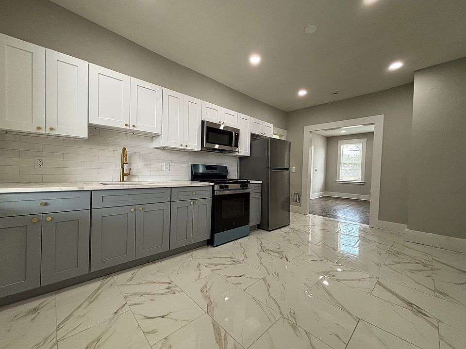 1st image of 346 Goffe St Unit 2
