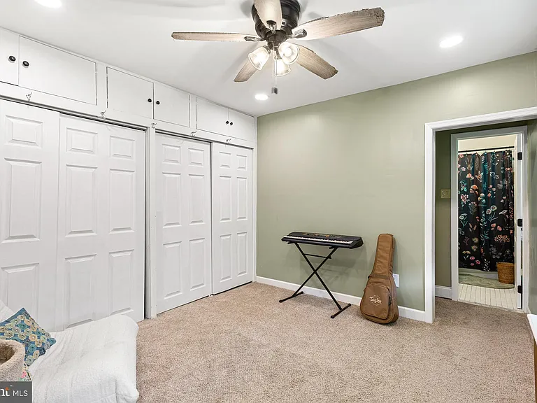 4509 Gaul St — Photo 12