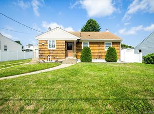 17 Joludow Drive, Massapequa Park, NY 11762