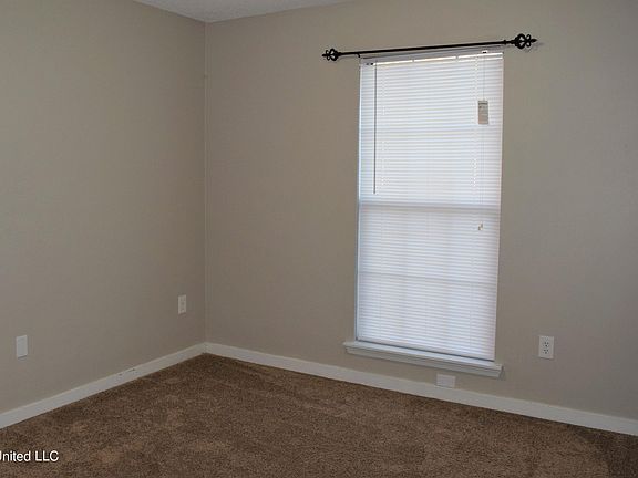 4th image of 7153 Windsor Dr