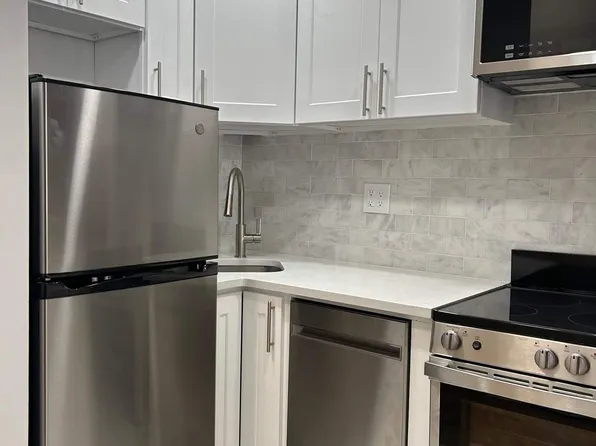 407 East 87th Street image 4 of 11