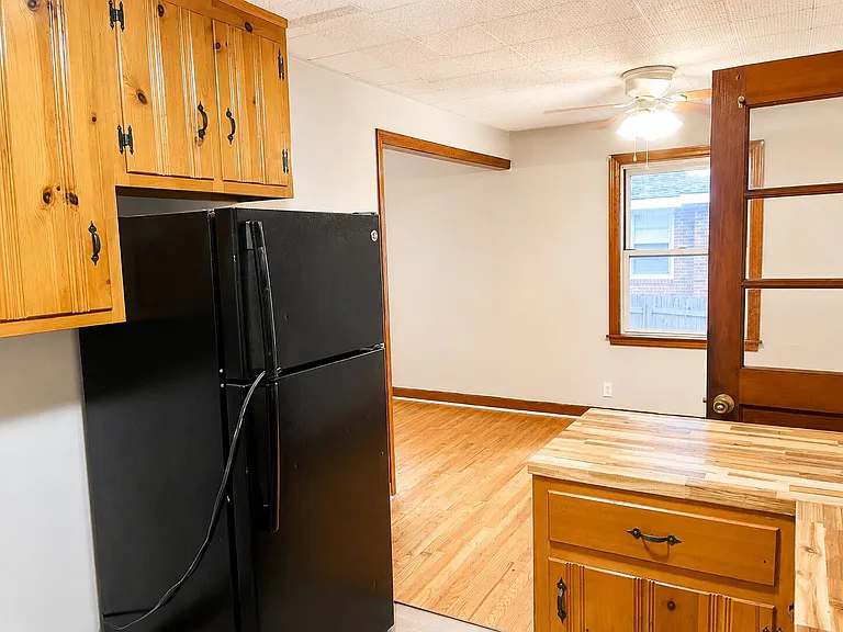 3330 Sharon Dr — Photo 18