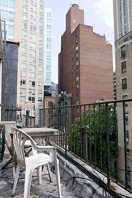 Rented by JK Dansar Corp | media 23