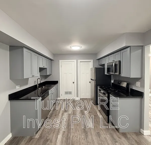 36 Wildwood Ln #G — Photo 3