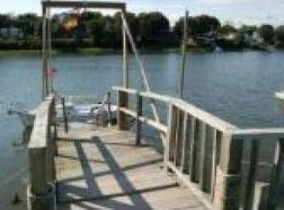 426 Washington St, Gloucester, MA 01930