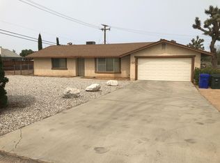 20510 Sitting Bull Rd, Apple Valley, CA 92308