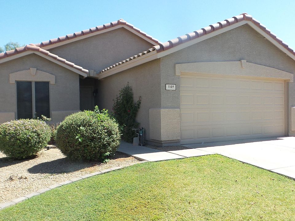 1st image of 1109 E Arabian Dr