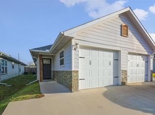 609 E Carter St, Sherman, TX 75090