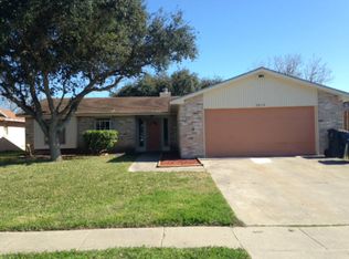 2810 Erie Dr, Corpus Christi, TX 78414