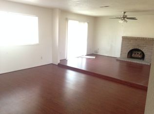 750 S Ametjian St, Tulare, CA 93274