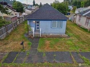 914 Mill Ave, Hoquiam, WA