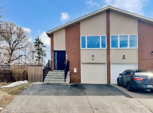 113 Kingswood Dr N, Brampton, ON L6V 2X5