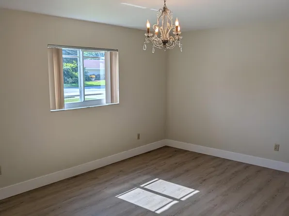 4110 NW 3rd Avenue, Boca Raton, FL 33431
