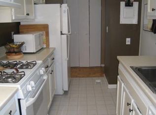 16 Keeler Pl, Ridgefield, CT 06877