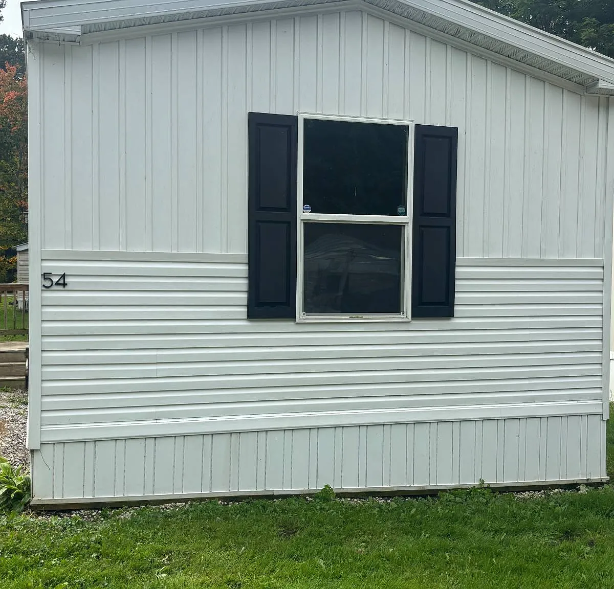3 bed, 2.0 bath, 1012 sqft, $1,050 — Photo 1