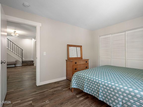5th image of 100 Lake Village Dr APT D