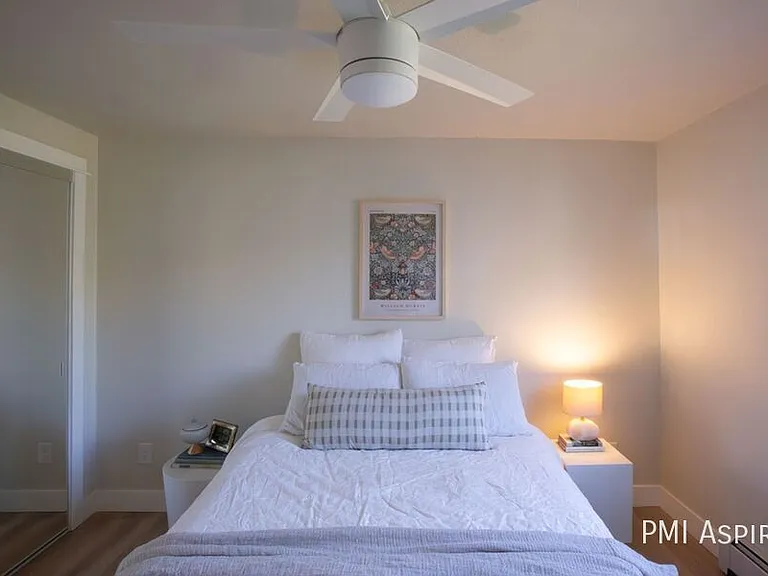 1335 N Gaylord St #101 — Photo 11