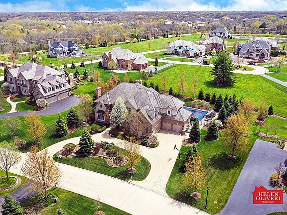 2nd image of 22332 N Greenmeadow Dr