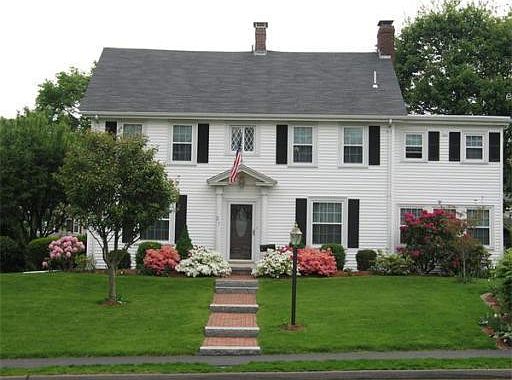 2nd image of 31 Beacon St