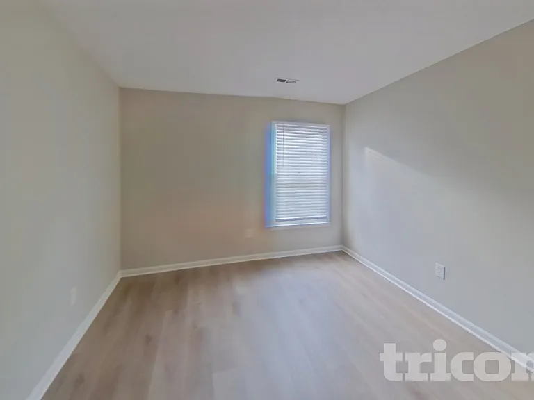 113 Cobblestone Ct — Photo 14