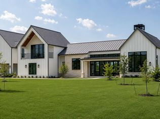 130 Round Top Farms Dr, Round Top, TX 78954