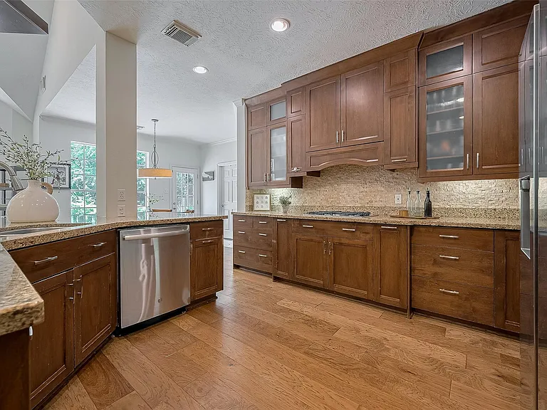 7 Peaceful Canyon Ct — Photo 19