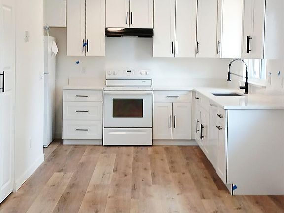 3rd image of 19094 E Kansas Drive