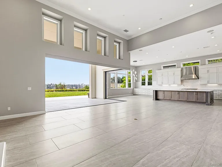 6210 Summit Crest Cir — Photo 12
