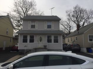 116 Myrtle St, Roselle, NJ 07203