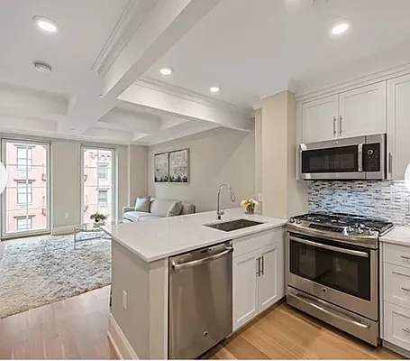 Rented by Nest Seekers International | media 9