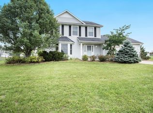 54213 Maple Wood Ct, Paw Paw, MI 49079