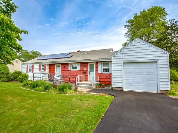 38 Dalewood Road, Newington, CT 06111