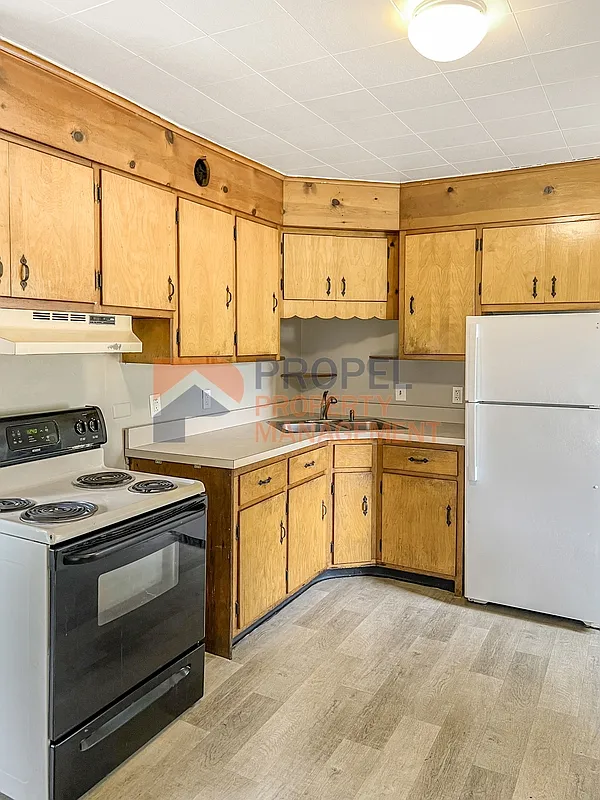 1 bed, 1.0 bath, 700 sqft, $800 — Photo 2