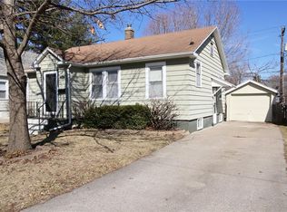 1026 Ridgewood Ave, Ames, IA 50010