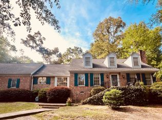 904 Churchill Rd, Walterboro, SC 29488