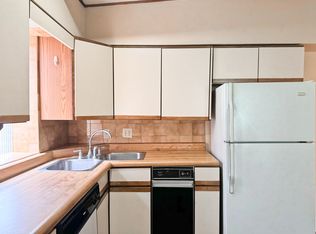 5856 Darlington Rd #U1, Pittsburgh, PA 15217