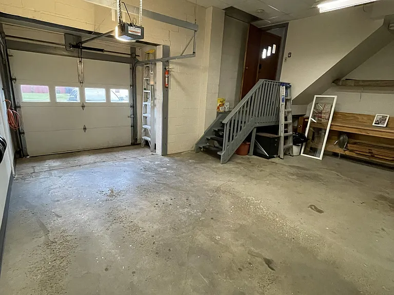 integrated heated garage
