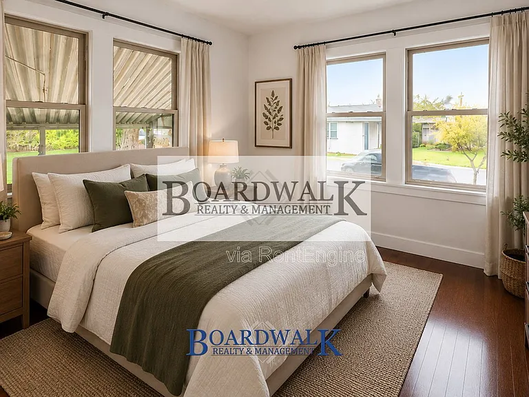 2725 S Lake St #1 — Photo 11