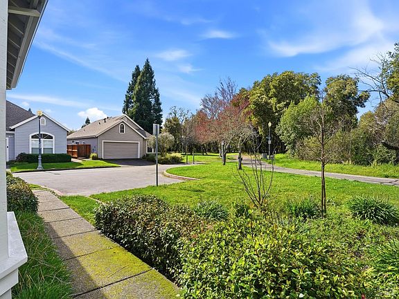 2nd image of 753 Pearl Bailey Court