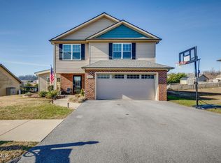 2054 Meadow Creek Ln, Jonesborough, TN 37659