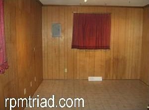 5th image of 12 Hastings Cir