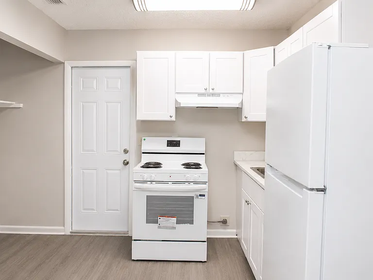5801 N Flagler Dr #5 — Photo 4